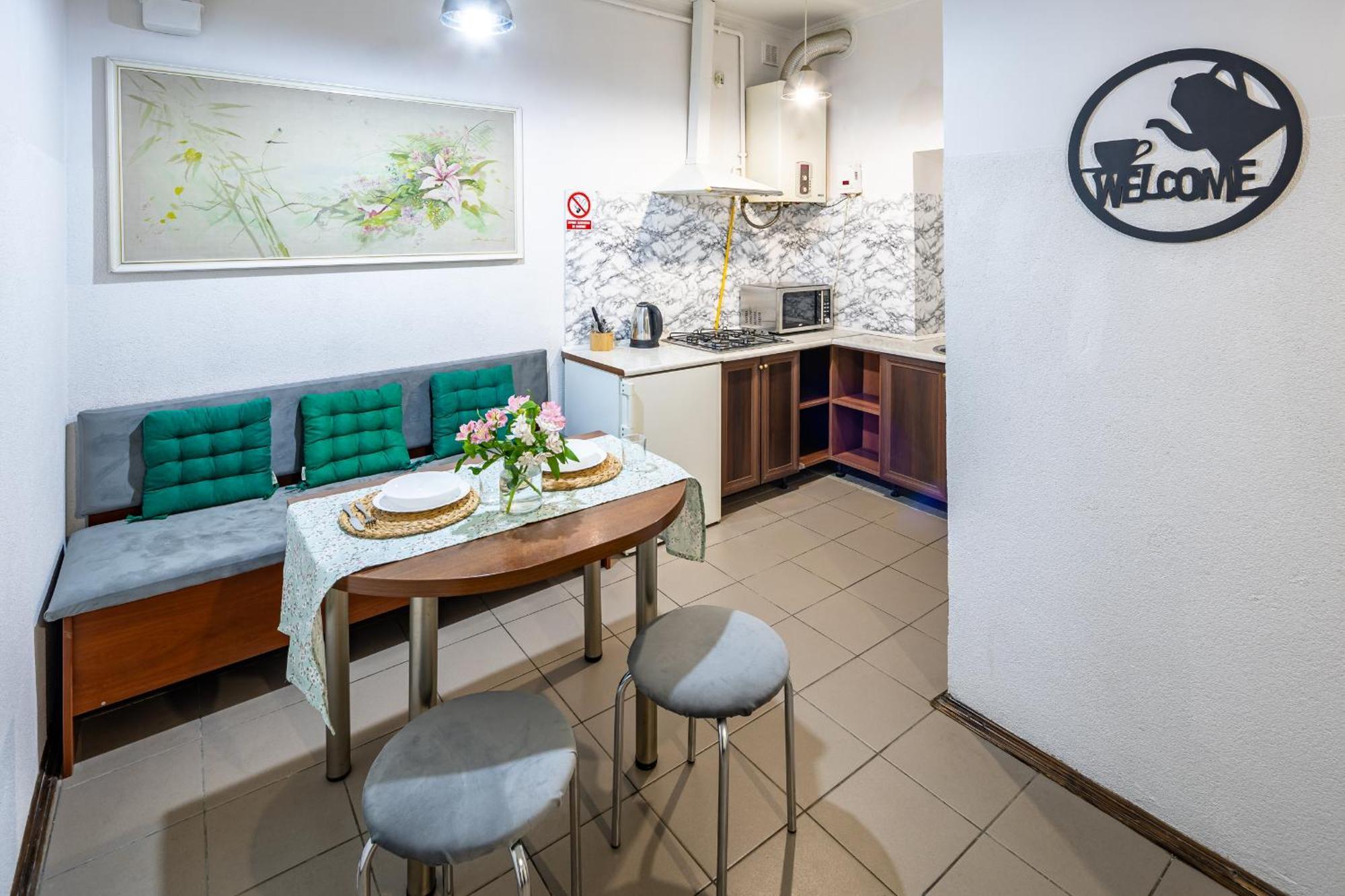 Complex Of Central Apartments Lviv Ngoại thất bức ảnh